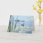 Carte Mère Canard Avec Ses Colonnes Nager Dans Un Étang (Fleur jaune)