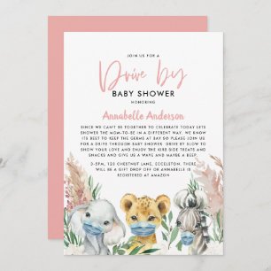 Carte Mignonne conduite de masques de vache par bébé