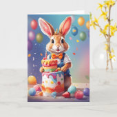 Carte Mignons lapins debout à côté du gâteau célébrant ! (Fleur jaune)