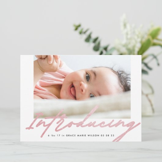 Carte Modern Blush Introducing Hand Written Photo Baby (Debout devant)
