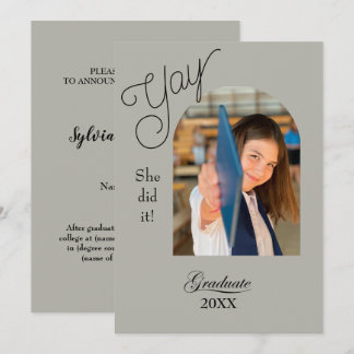 Carte Modern High School Graduation Announcement - photo
