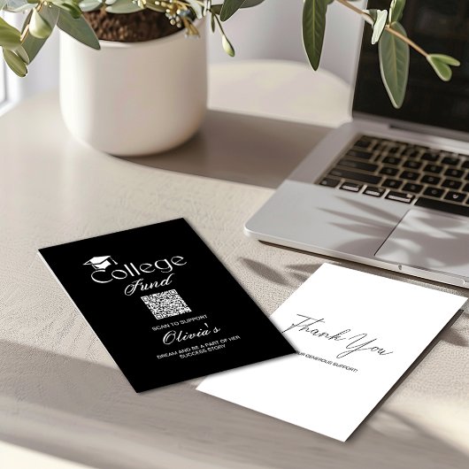 Carte Moderne Simple Avec Code QR Pour Fonds Unive