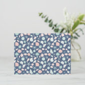 Carte motif de coquillages (Debout devant)
