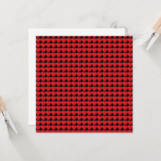 Carte Motif moderne de cœurs rouges noirs mignons pour l (Devant/Arrière en situation)