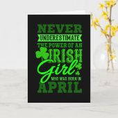 Carte NÉ EN AVRIL Anniversaire Irlandais Femme Maman (Fleur jaune)