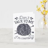 Carte Ne me parlez pas, je compte amoureux de tricot Tri (Fleur jaune)