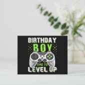 Carte Niveau Up Anniversaire Jeu vidéo pour garçon (Debout devant)