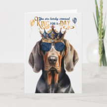 Noir Tan Coonhound King pour une journée d'anniver