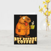 Carte Not Before Coffee-tee – Funny Morning Capybara And (Fleur jaune)