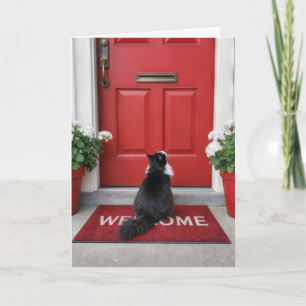 Carte Nouvelle maison avec chat sur un tapis de bienvenu