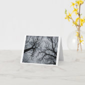 Carte Novembre Ciel à travers les arbres (Fleur jaune)