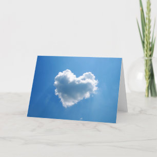 Carte Nuage en forme de coeur dans le ciel