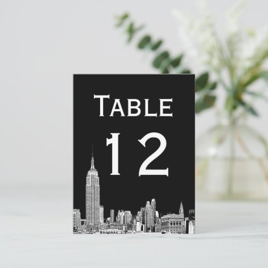 Carte numérique NYC Skyline 01 Etched Table Number (Debout devant)