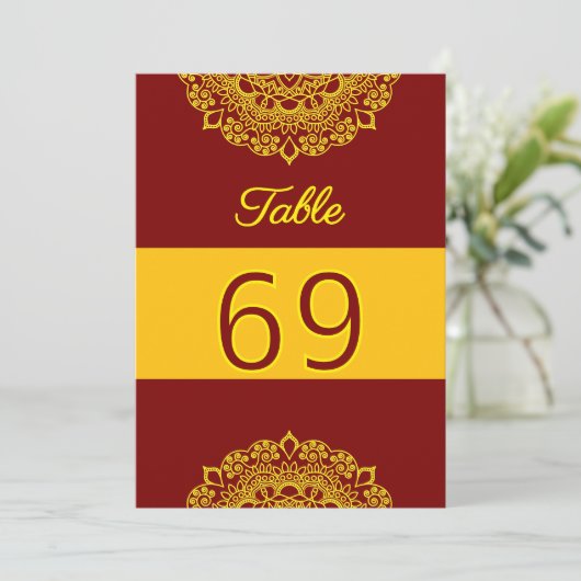 carte numéro de table mandala or (Debout devant)