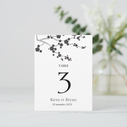 Carte Numéro de table Zen Black Sakura Cherry Blos (Debout devant)