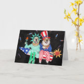 Carte Oncle Sam et Madame Liberty de golden retriever (Fleur jaune)