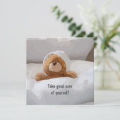 Carte Ours en peluche au lit s'occupe de votre salutatio (Debout devant)