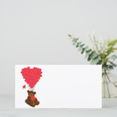 Carte Ours en peluche et ballons cardiaques (Debout devant)