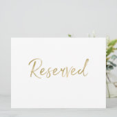Carte Pancarte de mariage "Réservé" | Lettres dorées élé (Debout devant)