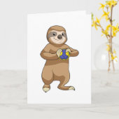 Carte Paresseux en joueur de handball avec ballon de han (Fleur jaune)