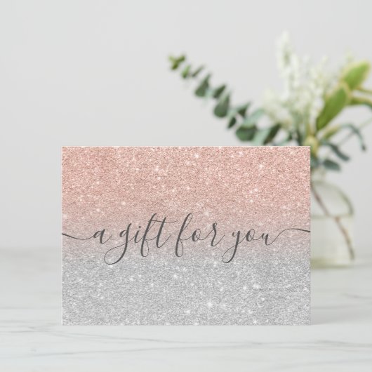 Carte parties scintillant en or rose argent ombre cadeau (Debout devant)