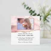 Carte parties scintillant en or rose typographie rose (Debout devant)