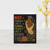 Carte Pas Fragile Comme Une Fleur Fragile Comme Une Bomb (Fleur jaune)