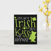 Carte Patrick's Day I'm Not Irish But Kiss Me Anyway (Fleur jaune)