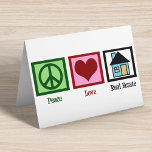 Carte Peace Love Immobilier<br><div class="desc">Joli cadeau immobilier pour un immobilier, une société de titre, un courtier en hypothèques, un agent de prêt ou même un nouveau propriétaire. Un signe de paix, un coeur et une maison.</div>