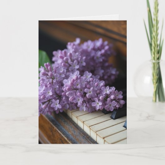 Carte Penser à vous Lilacs sur vieilles clés de piano (Devant)