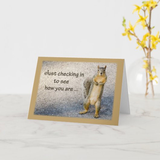 Carte Pensez à vous, Écureuil (Fleur jaune)