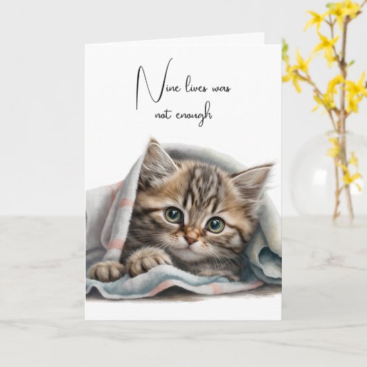 Carte Perte d'animal familier Kitty dans une couverture (Fleur jaune)