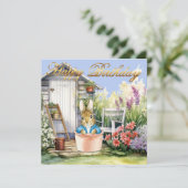 Carte Peter the Rabbit Garden Shed Joyeux anniversaire (Debout devant)