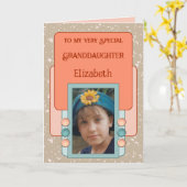 Carte Petite-fille très spéciale ajouter photo nom brun (Fleur jaune)