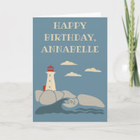 Phare sur une côte rocheuse Anniversaire