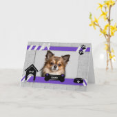 Carte photo de la fête des mères violet du chien (Fleur jaune)