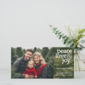 Carte photo de Noël Camo - Peace Love Joy (Debout devant)