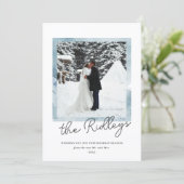 Carte photo de Noël Marié Joyeux Joyeux Fêtes (Debout devant)