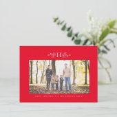 Carte photo de vacances Monogram rouge (Debout devant)
