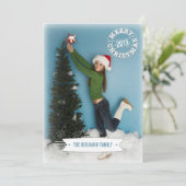 Carte photo de voeux de Noël moderne rétro (Debout devant)