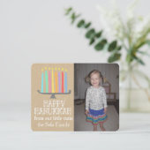 Carte photo espiègle heureux de Hanoukka Menorah (Debout devant)