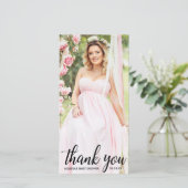 Carte photo moderne L de Merci de baby shower (Debout devant)