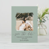Carte Photo moderne Sage vert Enregistrer la date (Debout devant)
