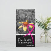 Carte photo rose de soutien de cancer du sein de (Debout devant)