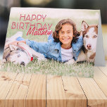 Carte Photo simple moderne Accueil d'anniversaire<br><div class="desc">Le design est moderne et simple. Ajoutez une photo personnalisée du célébrant d'anniversaire et ajoutez son nom,  ajoutez un message personnalisé</div>