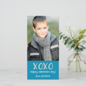 Carte photo Valentin XOXO bleu (Debout devant)