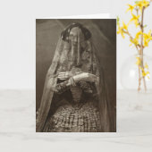 Carte Photographie Victorienne Surnaturelle de Femme Mor (Fleur jaune)