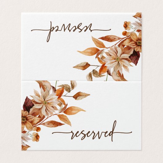 Carte pliée d'automne réservée (Outside Unfolded)