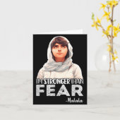 Carte Plus fort que la peur Citation de Malala Yousafzai (Fleur jaune)