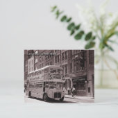 carte postale (Debout devant)